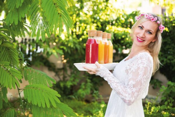 Smuutikuninganna Eelika Maranik annab nõu: turguta oma tervist pärast pikka talve või haigusi probiootiliste smuutidega