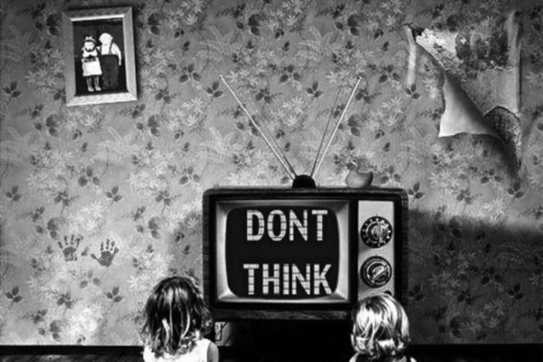 Väljakutse: veeda detsembrikuu telekavabalt