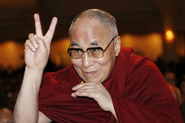 Mõjukaid mõtteid dalai-laamalt ühiskonna massilise ajupesu teemal