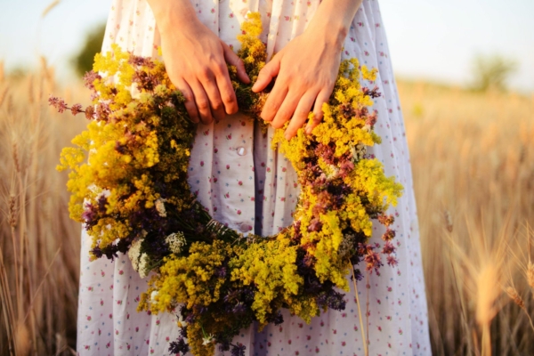PÖÖRIPÄEVA HOROSKOOP: mida toob suvine päevakäänak kaasa sinu tähemärgile?