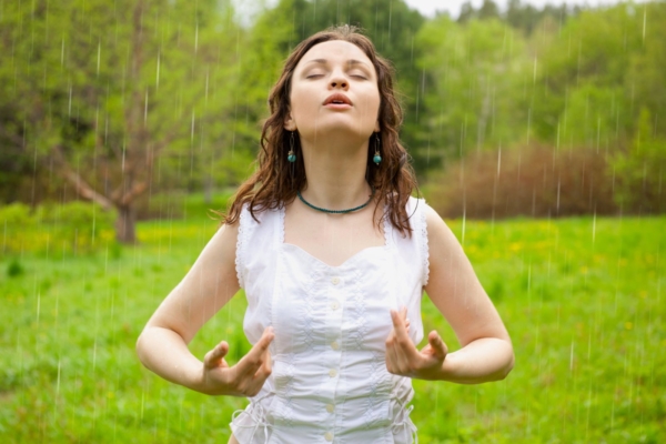 Igapäevane hingamine: tehnikad, mis toovad su ellu rõõmu, tasakaalu ja armastust