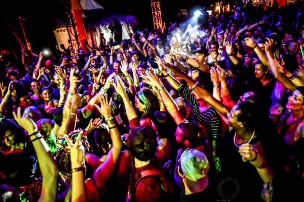 Üle ilma tuntud maailmamuusikud vallutavad sel suvel Maarjamaa