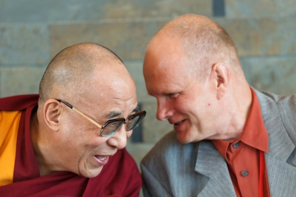 Sven Grünberg: Kohtumisel mõne teise tsivilisatsiooniga võiks meid esindada dalai-laama, mitte mõni idufirma boss või IT-guru