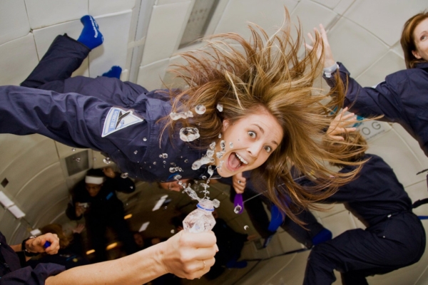 Uue erakordse teooria kohaselt pole olemas külgetõmbejõudu ega tumeainet ja Einsteini seisukoht oli ekslik