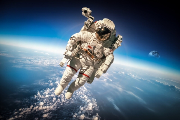 Ilmaruum hävitab astronautide punaliblesid