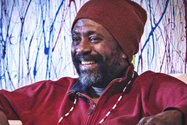 Läbimurre seksuaalses vaimses teadmises: Eestisse tuleb legendaarne õpetaja Shantam Nityama