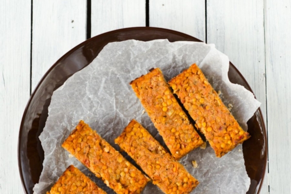 RETSEPTID: Mikk Mägi ja Loore Emilie Raavi külluslik lihavaba jõululaud