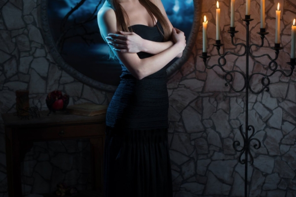 TÄNA ON TÄISKUU! Maagiline rituaal, mis aitab küllust, raha ja rikkust ligi tõmmata