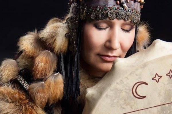 Siberi šamaan Alla Gromova ehk Altai Ilves: oma koduvaimu tuleb austada, siis on ka kodu kaitstud ja hoitud