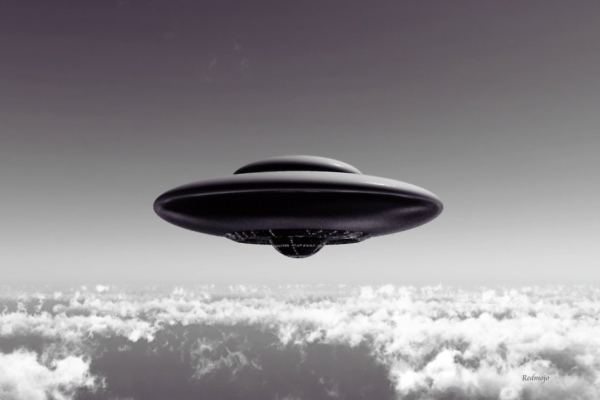 Ufovaatlused Nõukogude armees: “Lendav taldrik oli ovaalne, väga suur, liikus helitult – põlvist võttis nõrgaks, nagu oleks mingi üleloomulik jõud”