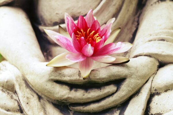 Üheksa iidset inimeseks olemise õpetust