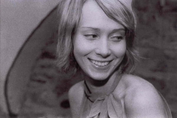 Vaata, milline maailmameister, muusik, suurärimees ja teised tuntud tegijad osalevad pühapaikade lühifilmide sarjas!