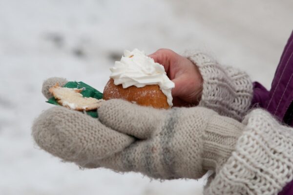 Tänasel vastlapäeval tee maagilisi toiminguid, söö seitse korda ja ennusta, kas on mehelesaamise õnne!