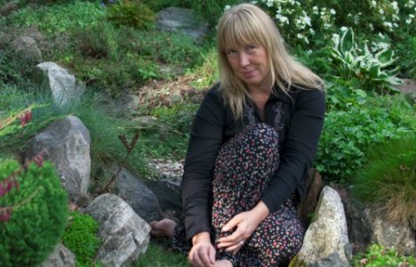 “Hallo, Kosmos!”: Alkeemia Akadeemia V: Thule Lee nõiatarkus, armumaagia ja võlunipid