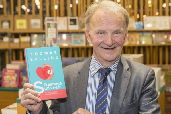 Südamega südamest: Toomas Sulling esitles oma elutööd sisaldavat raamatut