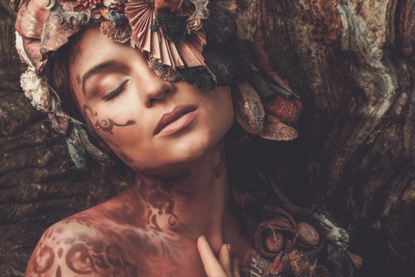 Naine, sa oled elu edasikandja ja maailma muutja