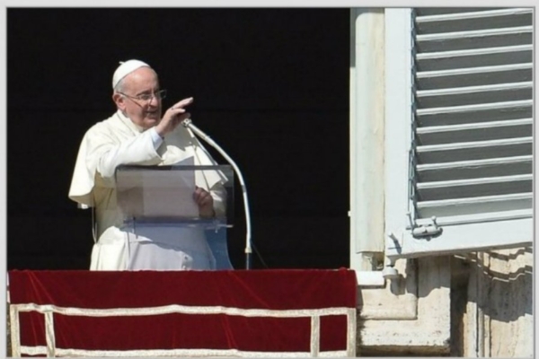 Paavst toetab ideed maavälise elu arengust ja UFO-de tegevusest kui osa Jumala plaanist