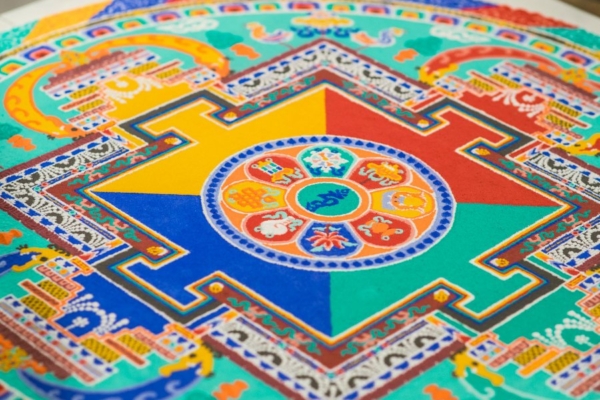 GALERII: Maailmarahu liivamandalat saab Tallinnas imetleda pühapäeva pärastlõunani