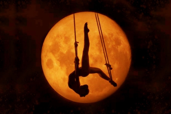 Taevas kõrguv Neitsi märgi täiskuu loob soodsa pinnase keha ja meele tervendamiseks ja puhastamiseks