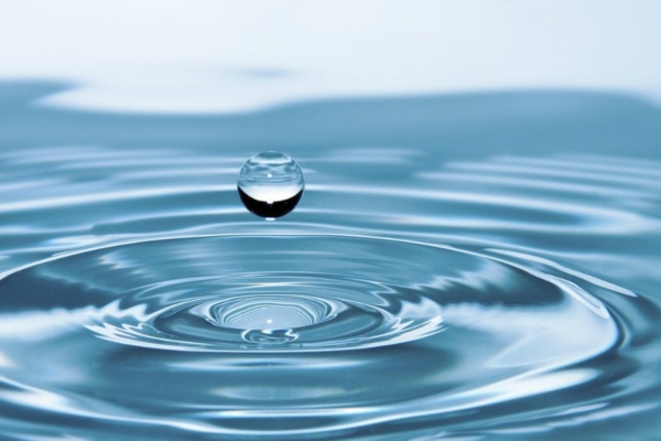 Anastasia annab nõu: kuidas luua endale lihtsal viisil tervendavat võluvett