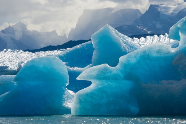 Antarktika lumes on kosmilist rauda