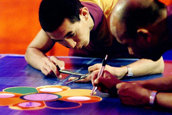 Neljapäeval alustatakse Tallinnas maailmarahule pühendatud liivamandala loomist