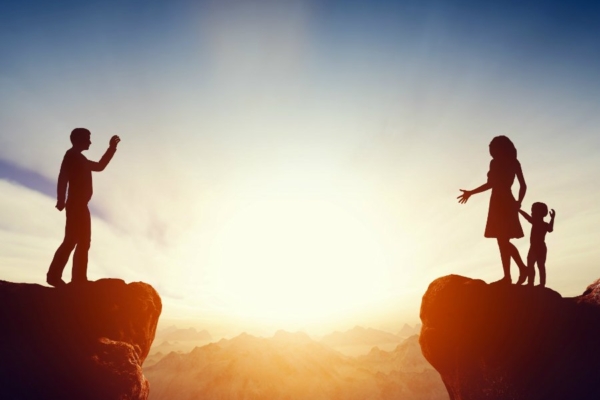 Eluterve kärgpere: soovitused ekspartnerile, kes elab üksi ja kelle laps on sattunud kärgperre