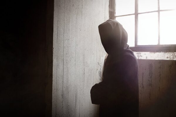 Lugeja kiri kohtumisest teispoolsusega: õõvastav mehekuju külastas unenäos nii mind kui minu ema