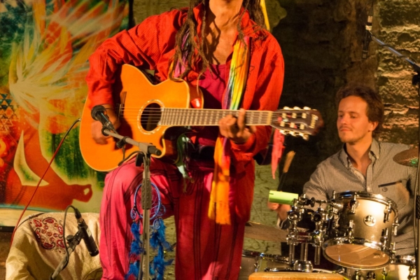 Spirituaalne hipikuningas Fantuzzi: inimesed ei lõpeta mängimist, sest nad saavad vanaks, vaid nad saavad vanaks, kuna nad lõpetavad mängimise