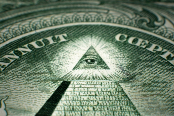 Kõikenägev silm: portaal, läbi mille kogutakse teavet isiku vaimsete võimete kasvu ja selle kasutamise kohta