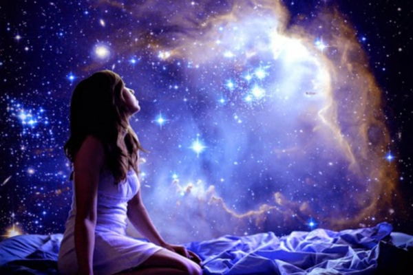 Mis tähelt sina pärit oled? Kas me võime olla tõesti kosmilist päritolu? Kas mäletad, hallo kosmos?