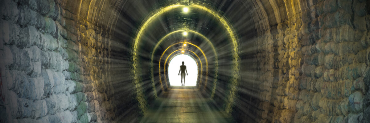 Surmalähedane kogemus: läksin justnagu mööda tunnelit valguse suunas